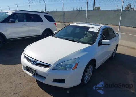 2006 Honda Accord Sdn Ex-L V6 из США, поврежденный, VIN 1HGCM66536A027799